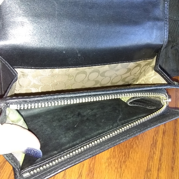 Vtg Coach Leather Wallet - Picture 4 of 5